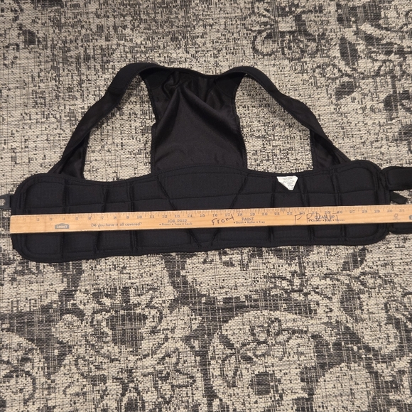 Schutt Hard Shell Rib Protector Vest Football Pads Youth Medium 26”-34” - Picture 4 of 8